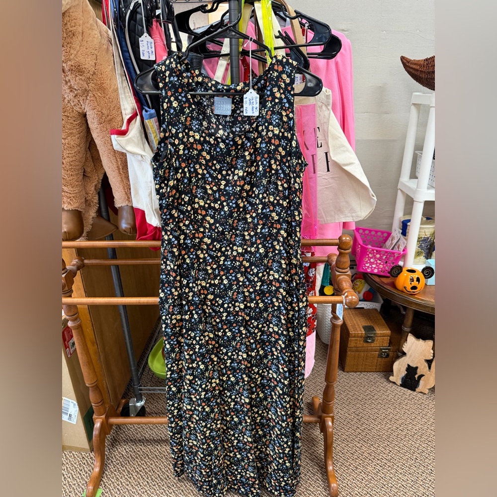 Vintage 90s Rabbit Rabbit Rabbit 🐇 Floral Black Dress